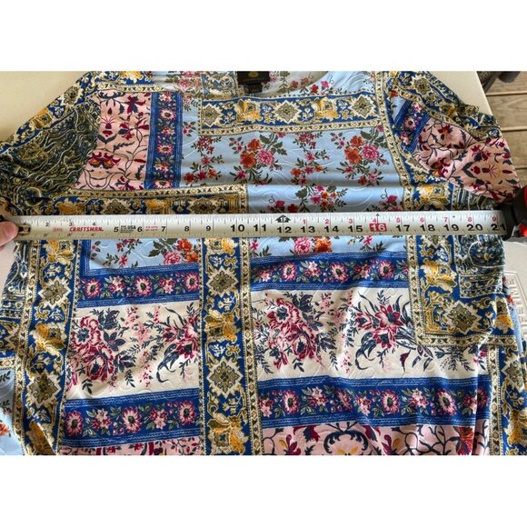 JM Collection Floral Patchwork Tunic Top With 3/4 Sleeves & Asymmetrical Hem L - Picture 5 of 7